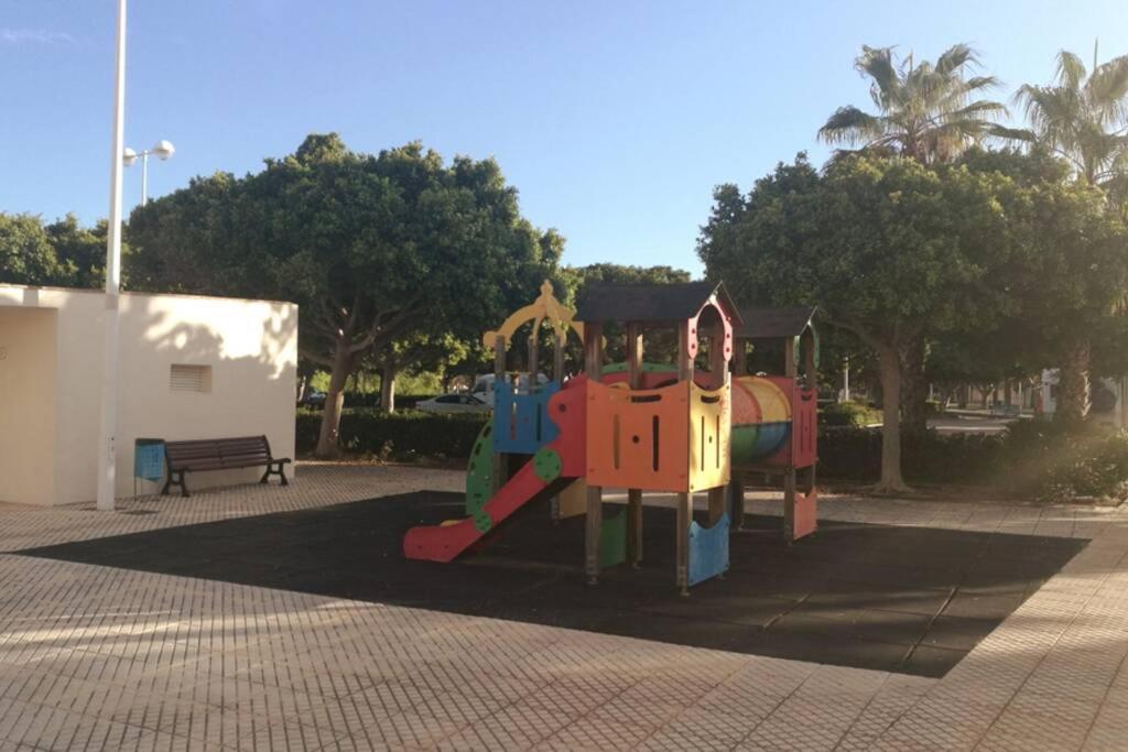 Apartamentofamiliar, Playa, Wifi, Piscina