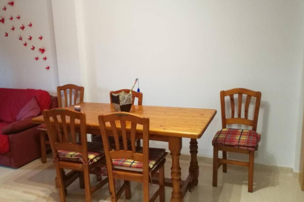 Apartament Apartamentofamiliar, Playa, Wifi, Piscina