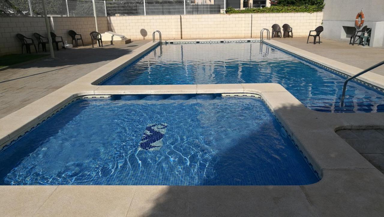 Apartament Apartamentofamiliar, Playa, Wifi, Piscina